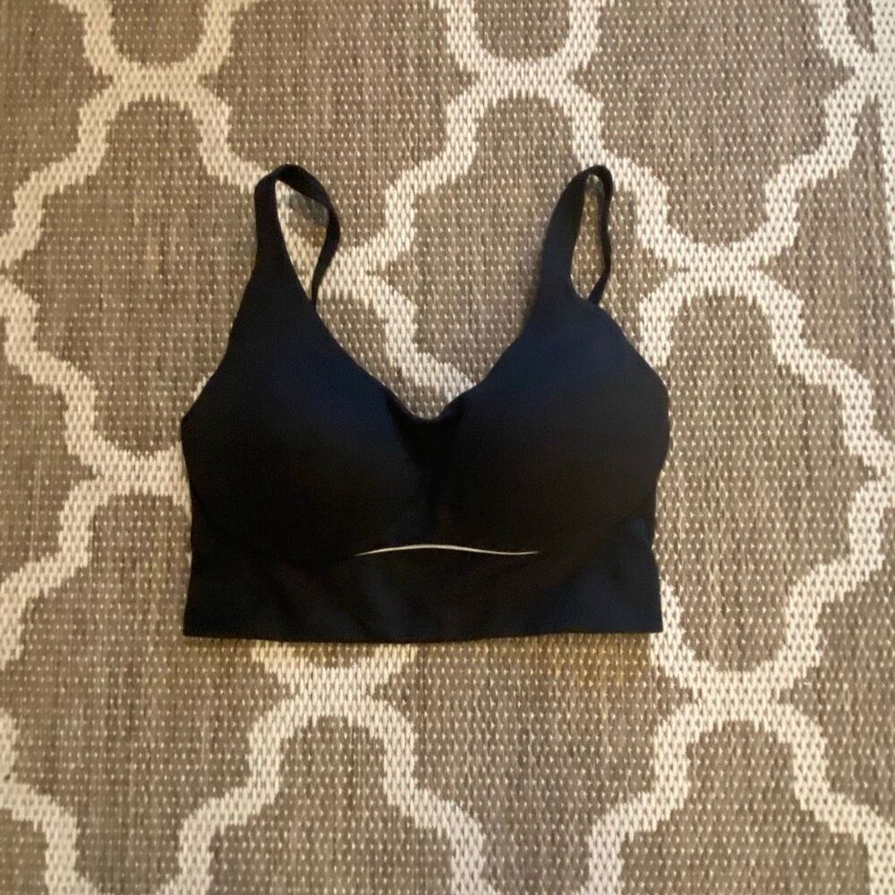 Victoria’s Secret Allegro sports bra size 34DD